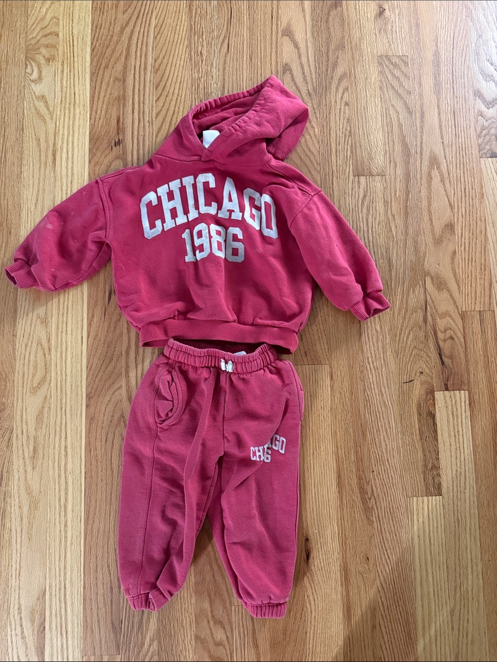 Zara Red 'Chicago 1986' Hoodie and Jogger Set